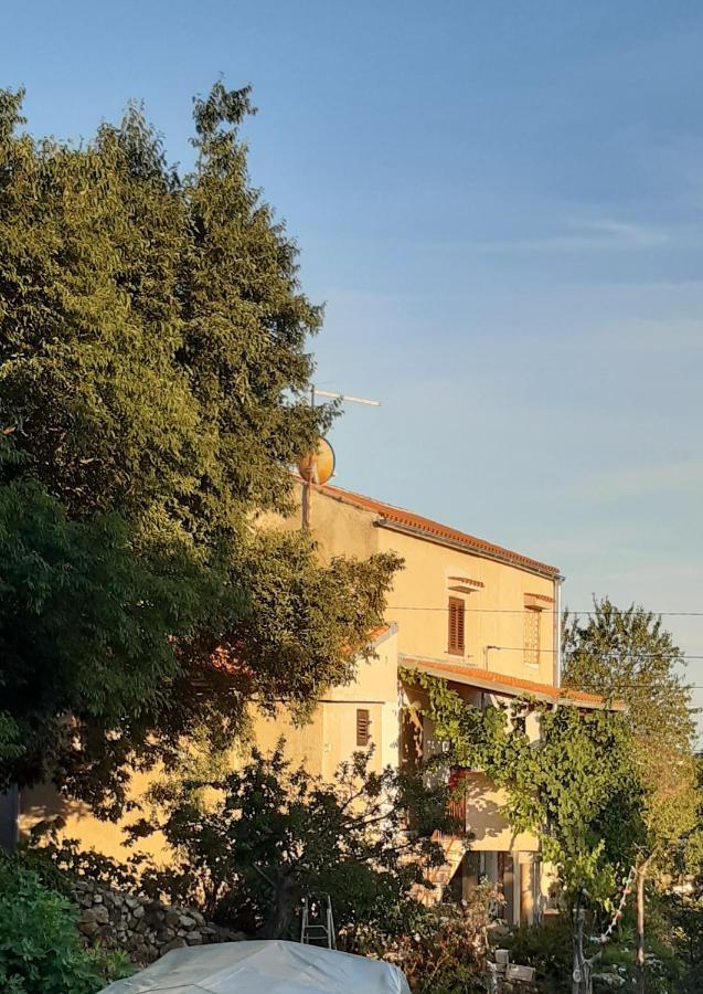 Holiday Home Loznati Црес Экстерьер фото